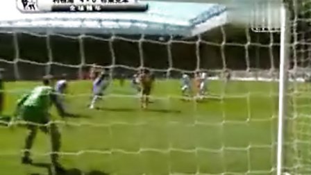 更加凸显了 更加凸显了